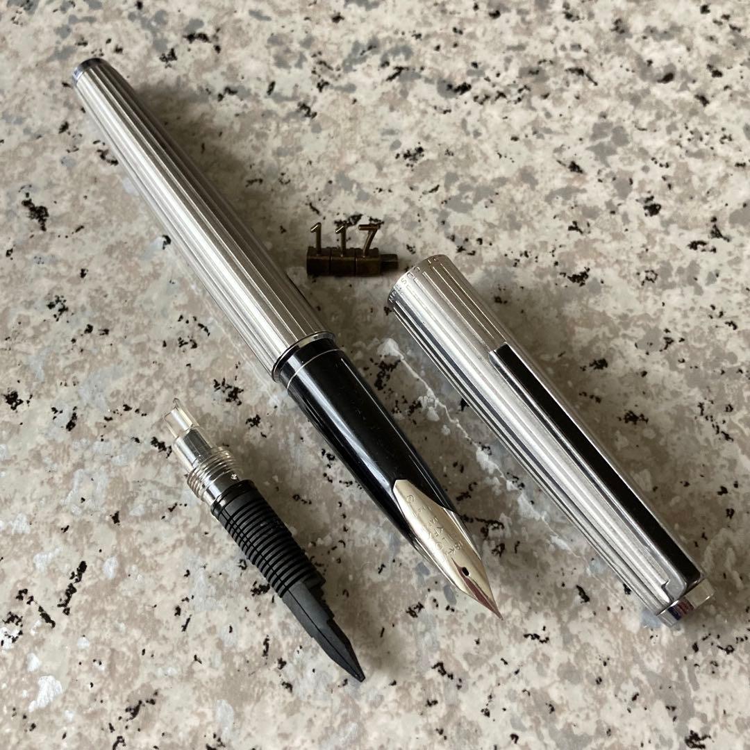 #117 オーバーホール済み 万年筆 パイロット ユニコーン 18k