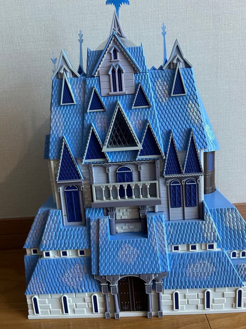 アレンデール城　ディズニーストア　中古美品