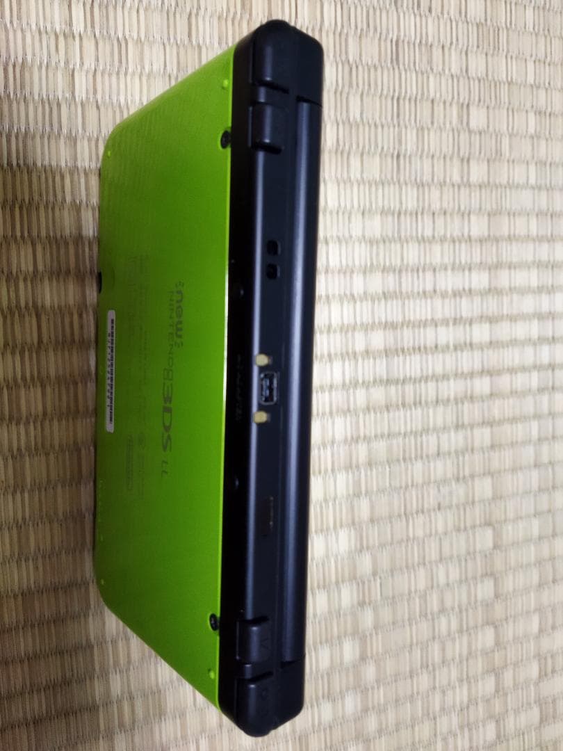 Nintendo NEW ニンテンドー 3DS LL ライム/ブラック