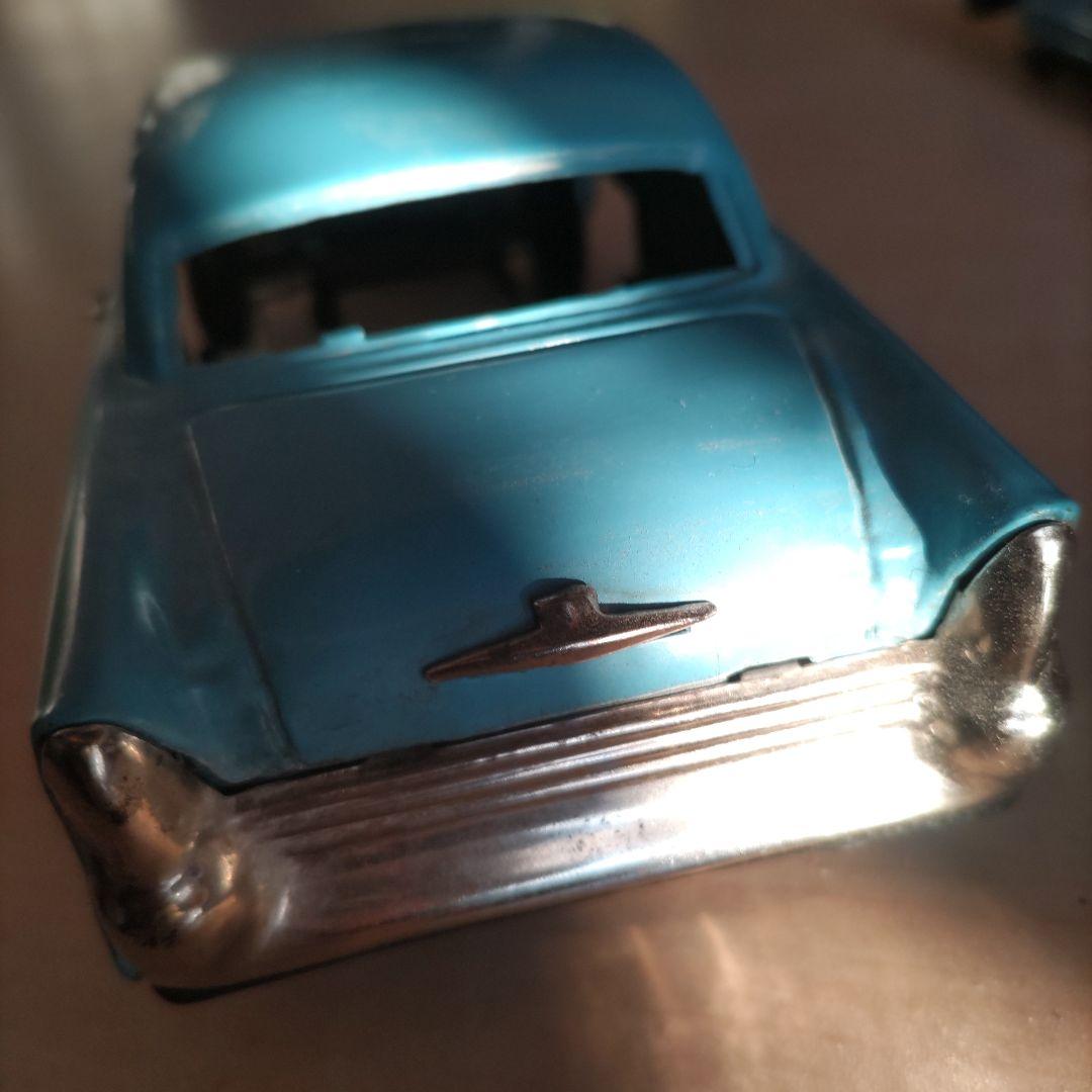 ビンテージ ブリキ車