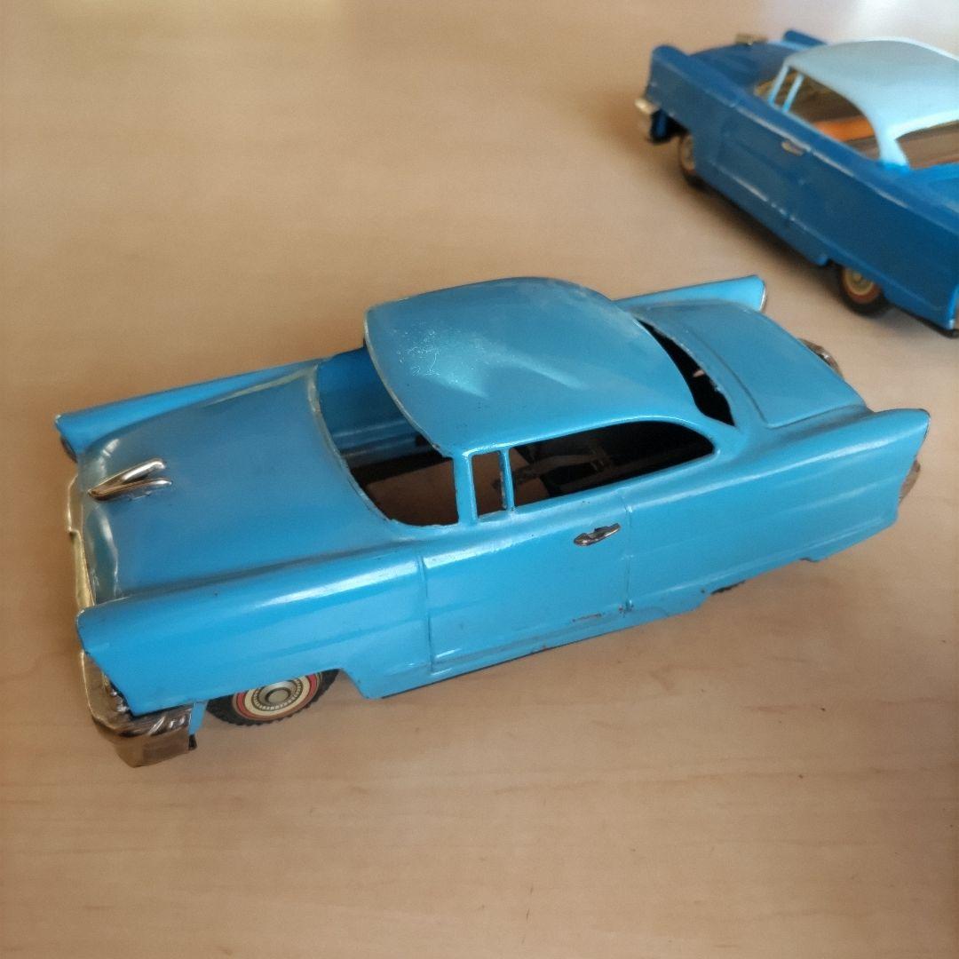 ビンテージ ブリキ車
