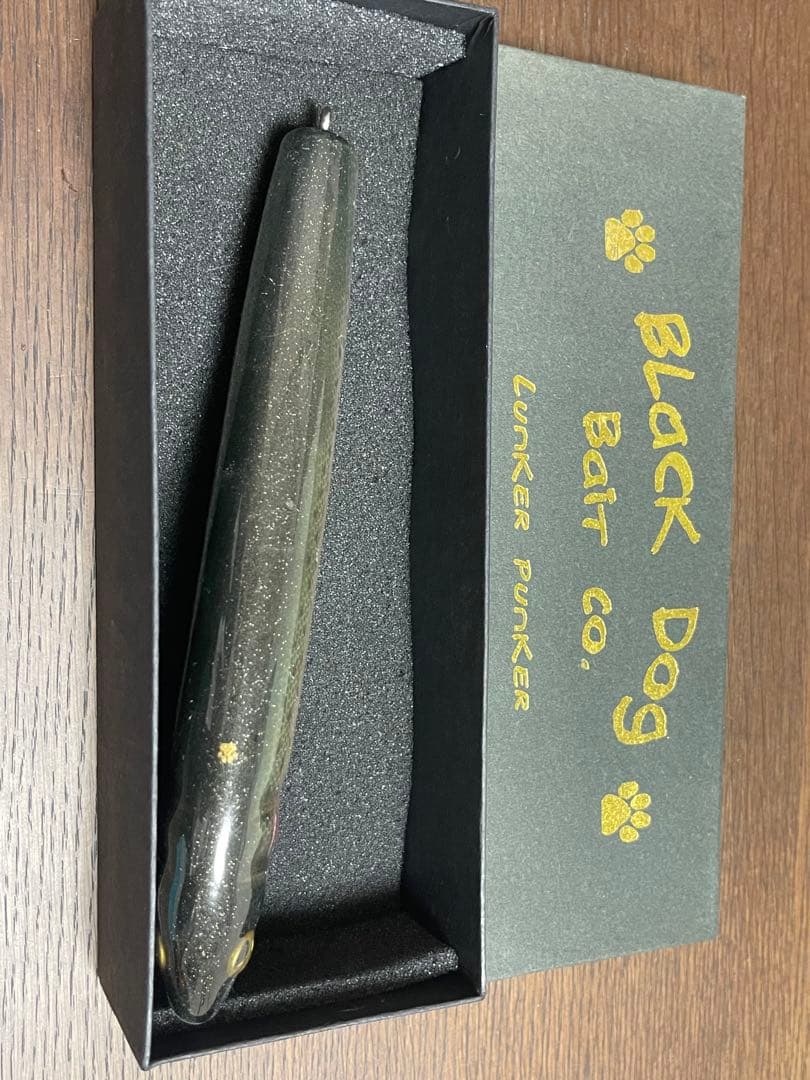 BLACK DOG ランカーパンカー 8インチ (ウッド製)