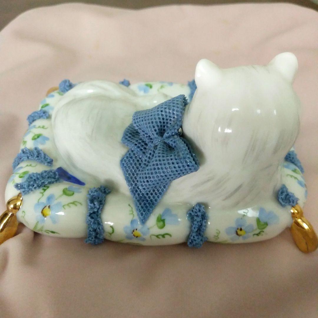 希少　美品　アイリッシュドレスデン　猫　フィギュリン　アンティーク　陶磁器　ネコ
