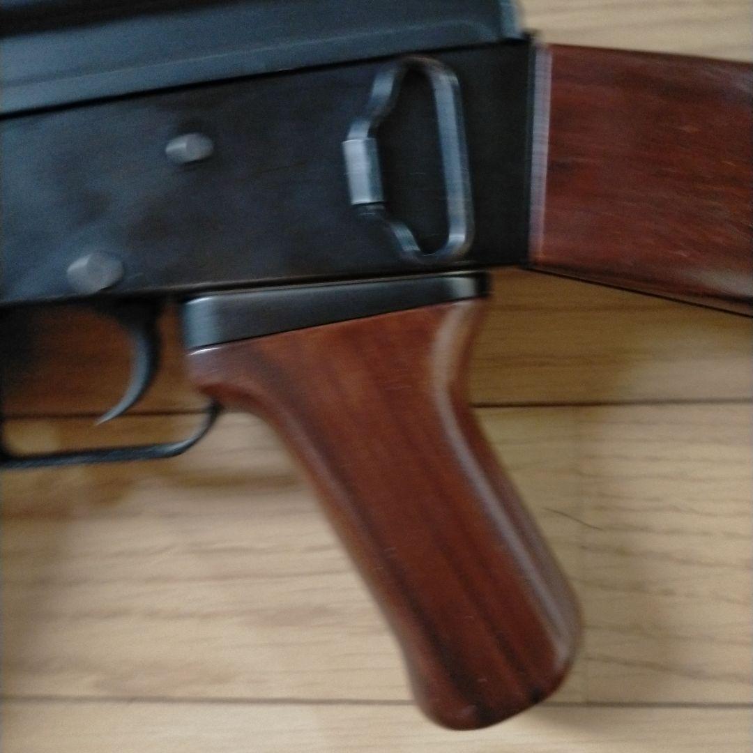 次世代電動ガン東京マルイAK-47マガジン4本付き