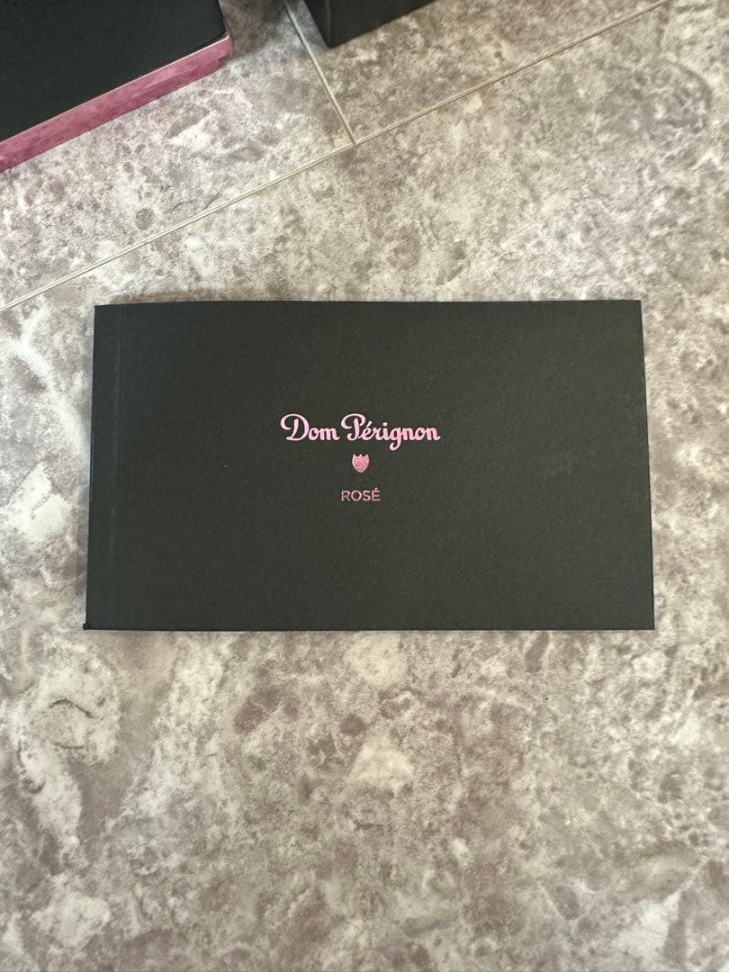 ドンペリニヨン　ロゼ　ヴィンテージ　2000