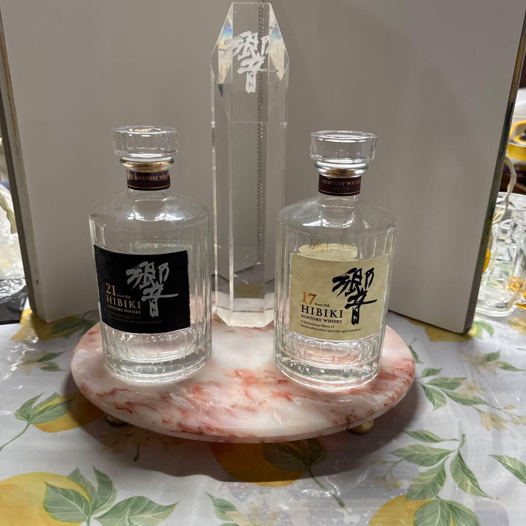 響タワー響21年、17年空瓶付き　　25.07.13