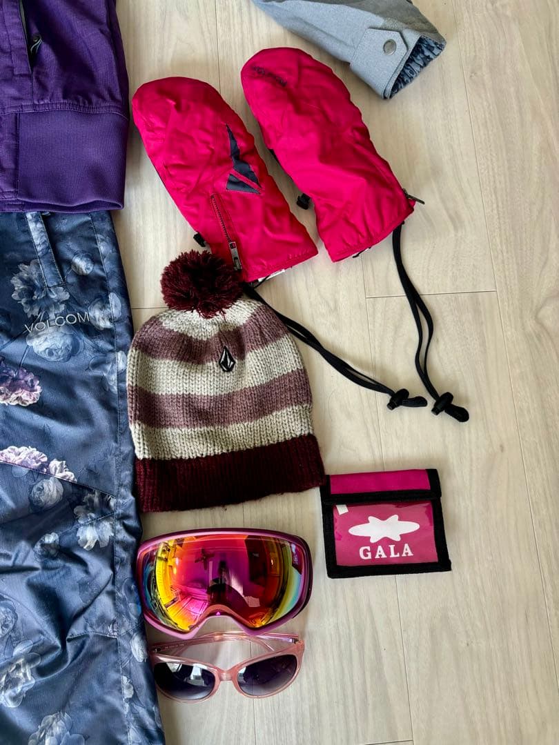 VOLCOM ボルコム　スノーウェアー セット