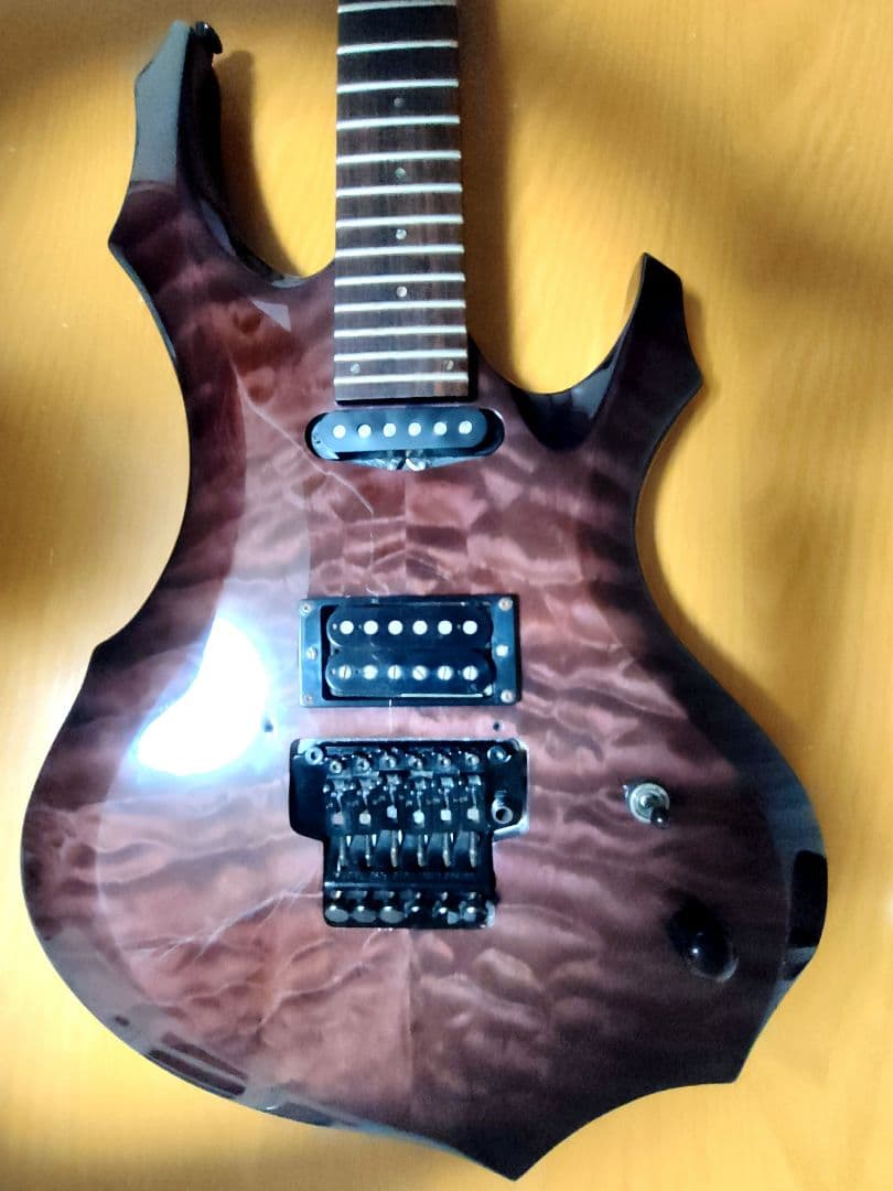 GrassRoots Pierrot アイジモデル エレキギター