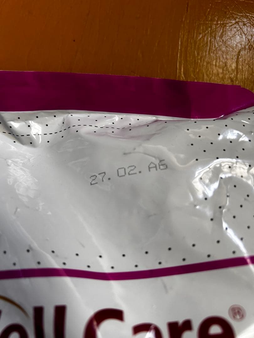 未開封品　WellCare レトリーバー専用 ドッグフード 6kg×4シニア