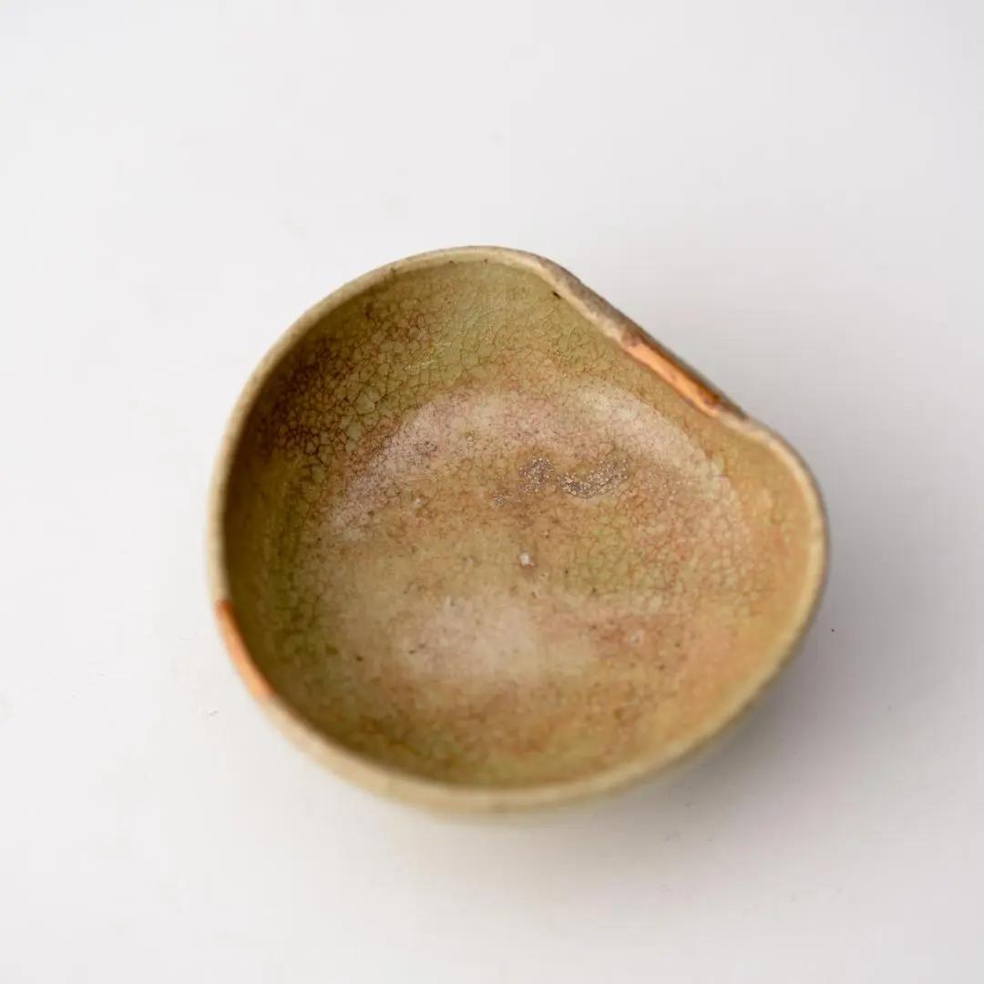 ◆137◆　江戸時代　古黄瀬戸盃　骨董品　発掘品　ぐい吞み ,希少