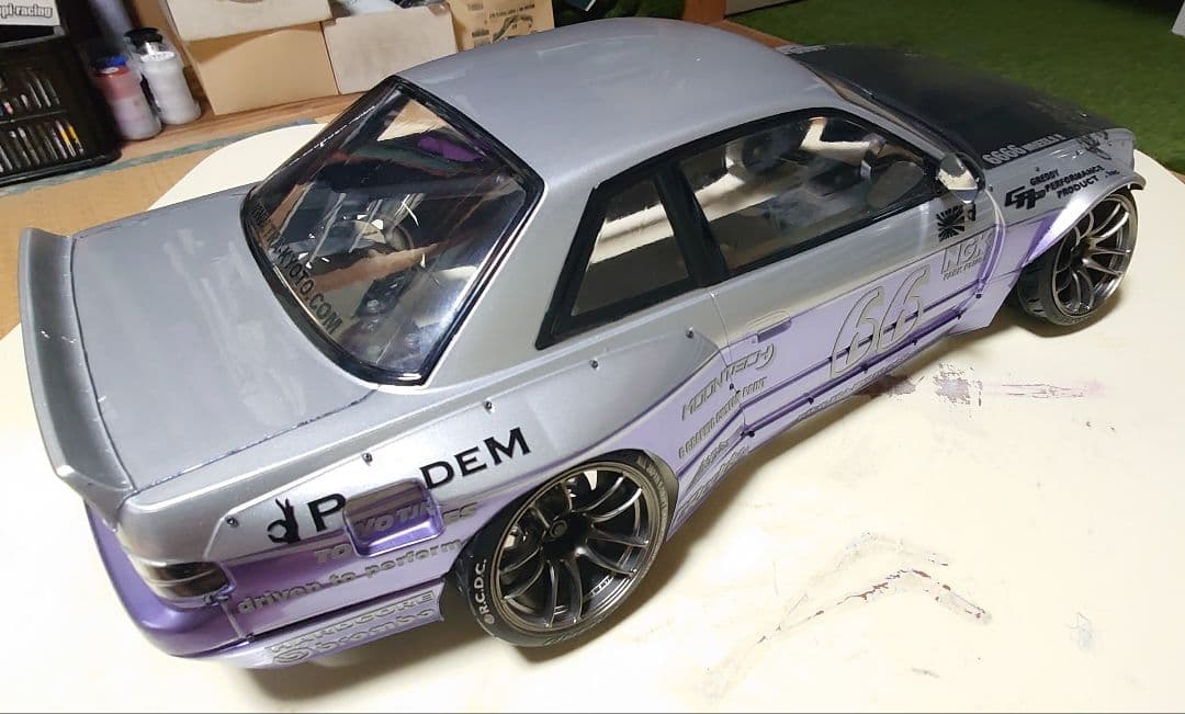 ラジコンボディ