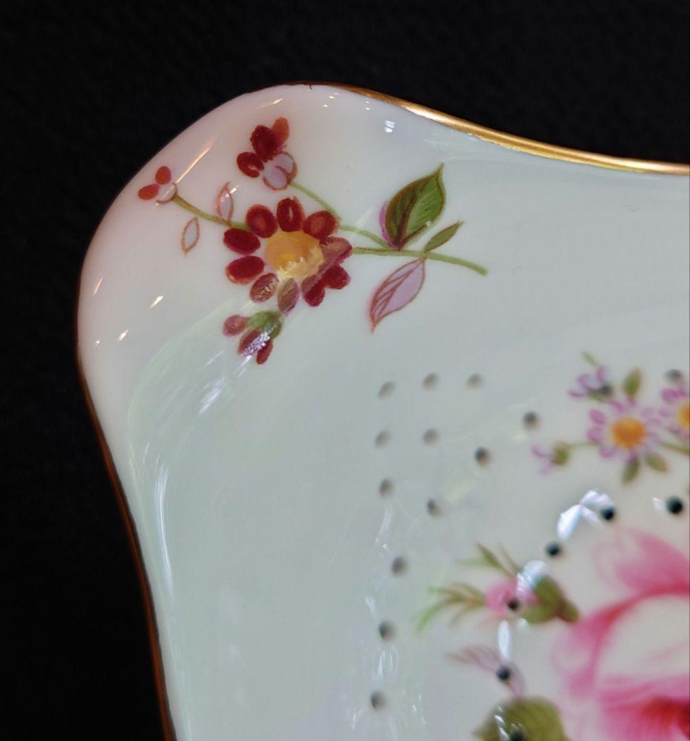 ロイヤル・クラウンダービー　ボーンチャイナ　ティストレーナー＆ミルクポット