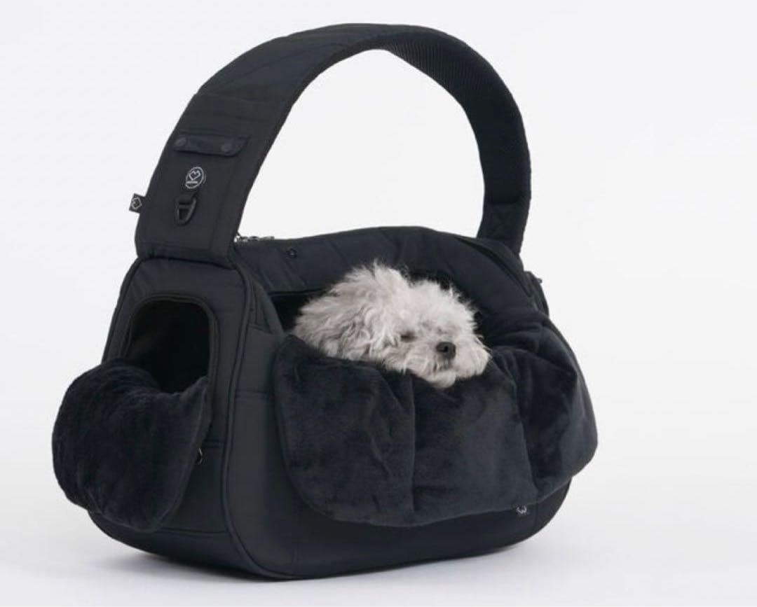 新品未使用！SSOOOK スリングバッグ ブラックS