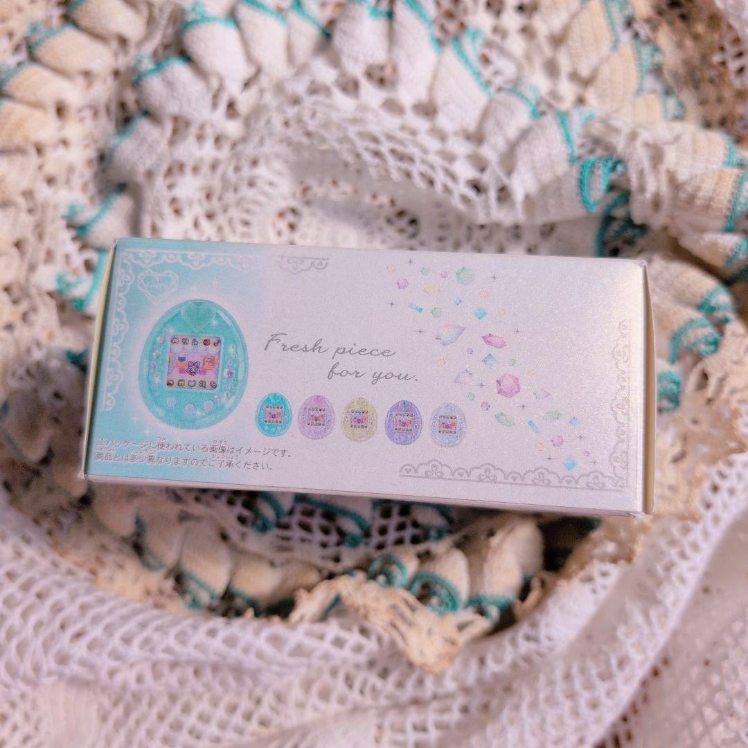 【たまごっちぴーす】バンダイ Tamagotchi P's ミントグリーン　箱