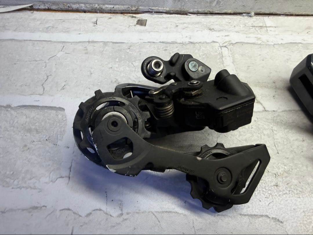 シマノアルテグラ　R8050 Di2 ディレイラーセット