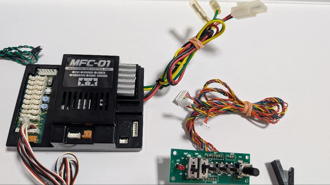 タミヤ 1/14 マルチファンクション MFC-01 トレーラー スカニア