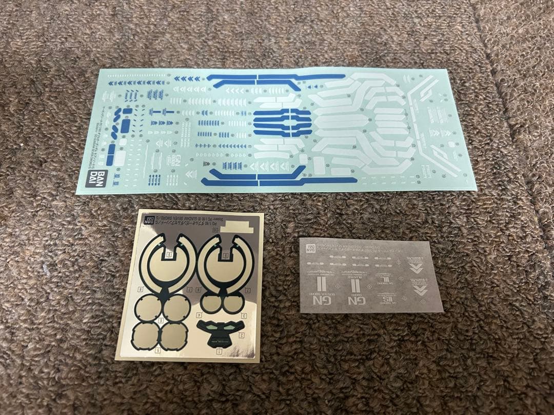 PG 1/60 ダブルオーガンダム セブンソード/G