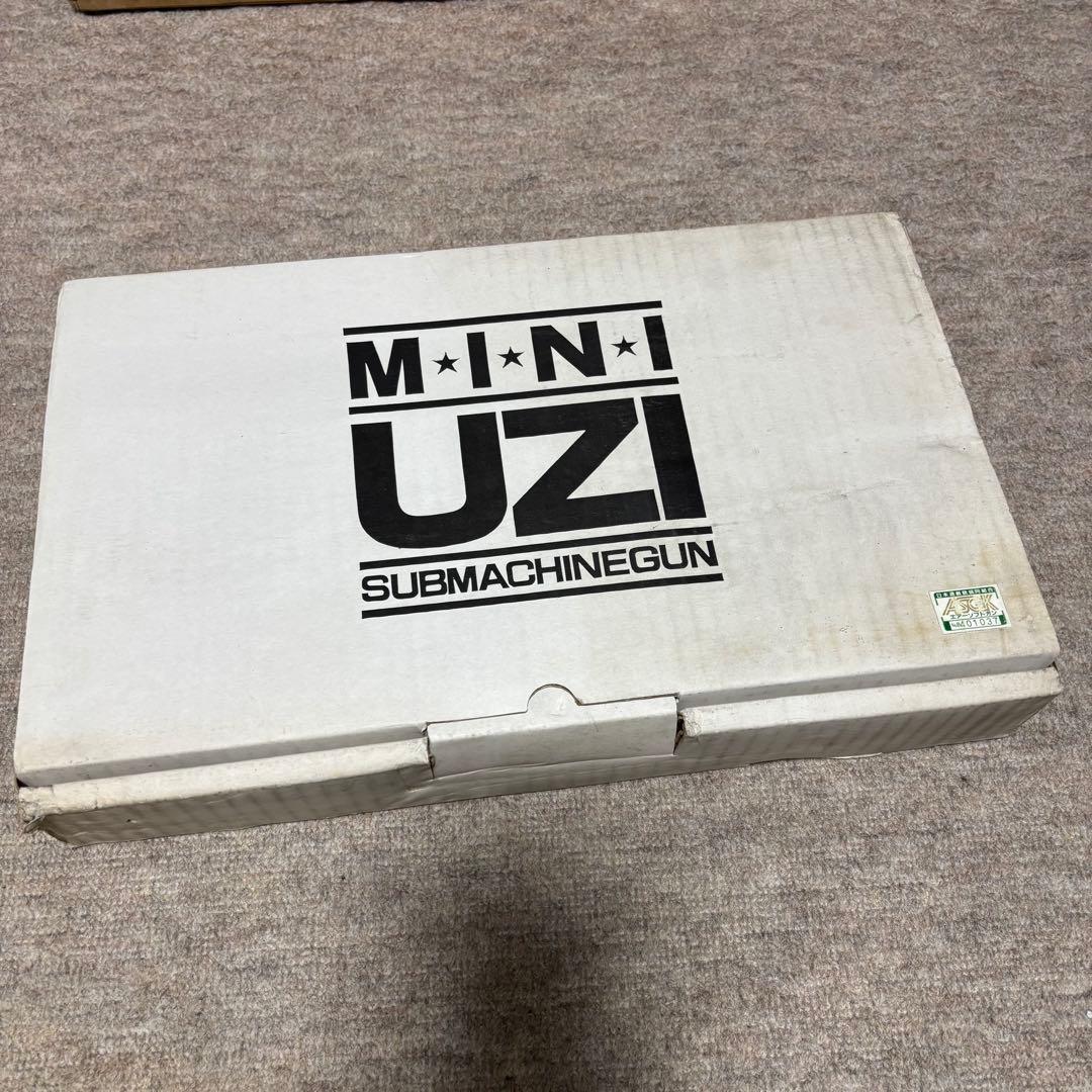 コクサイ ミニウージー miniUZI ガスガン BV式 外部ソース ASGK