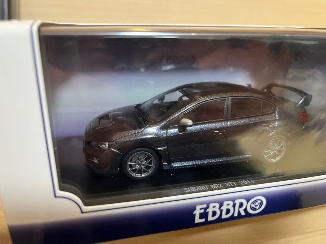 EBBRO WRX STI 2014 1/43 ミニカー ダークグレー