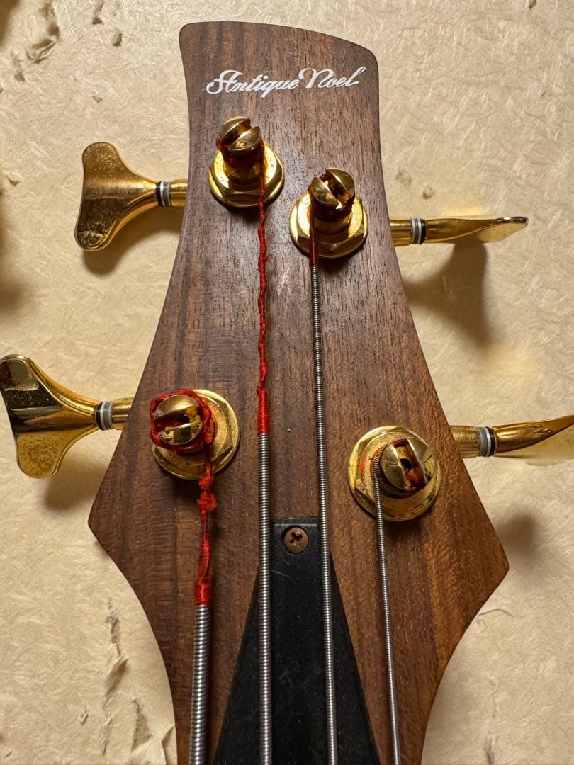 ANTIQUE NOEL アンティークノエル　4弦ベース
