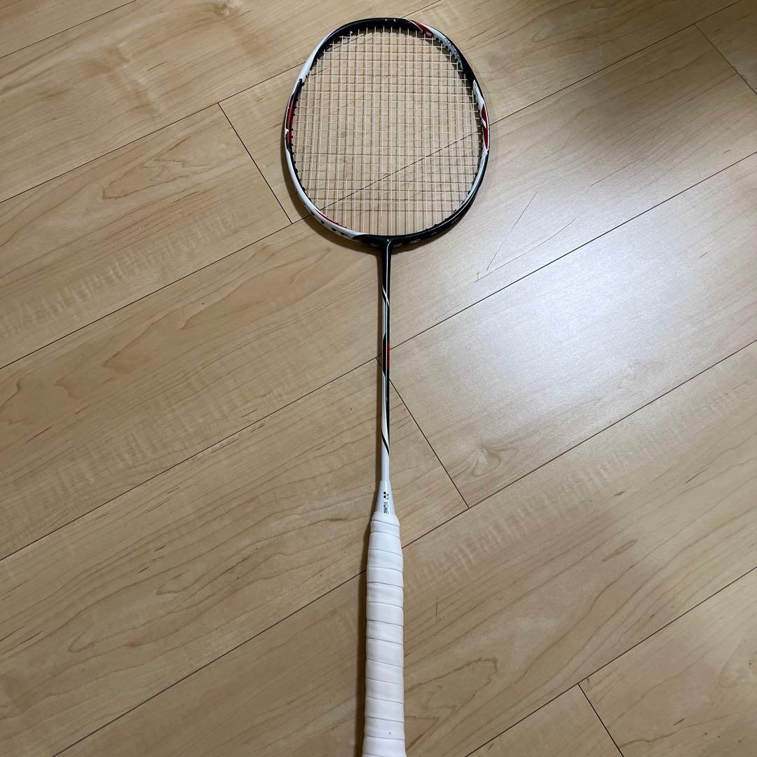 ヨネックス　デュオラzストライク