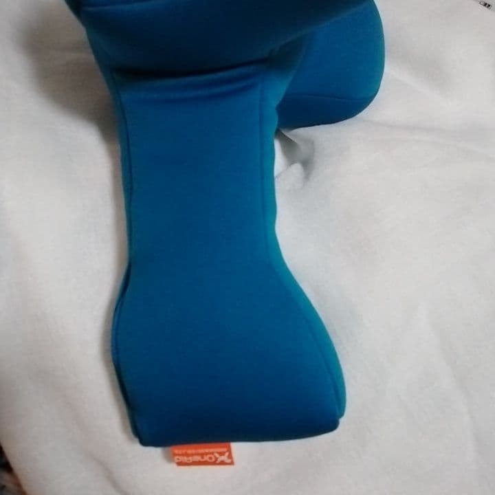 リラクッションS　OneAid 　新品カバー付き