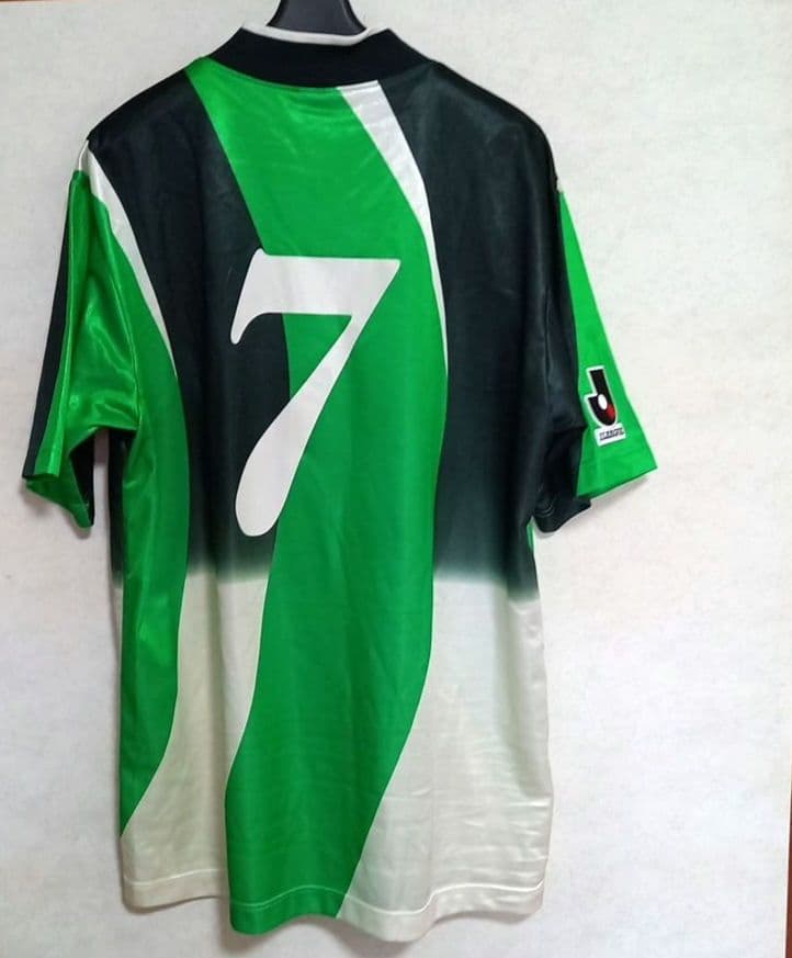 サイン入り【読売ヴェルディ/レプリカシャツ】サッカーユニフォーム　７