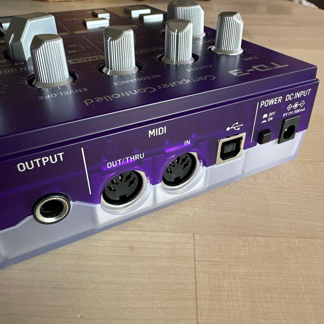 BEHRINGER TD-3 GP アナログシンセサイザー