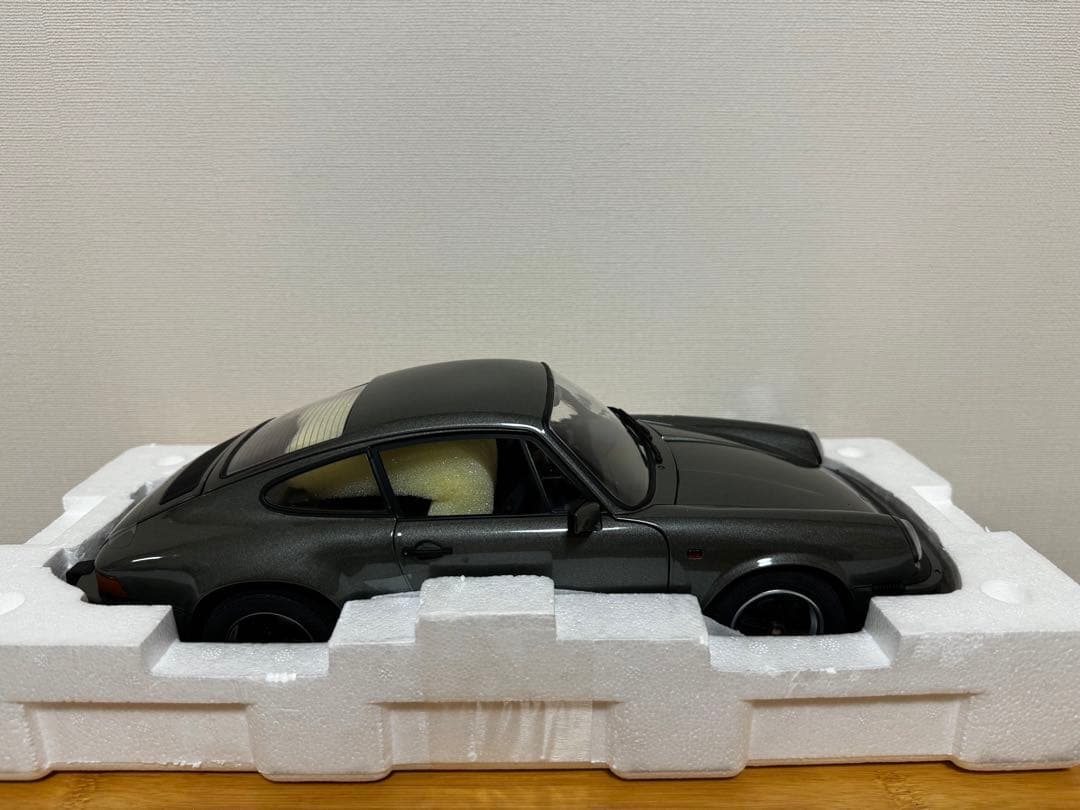 Premium ClassiXXs 1/12 Porsche 911 限定500