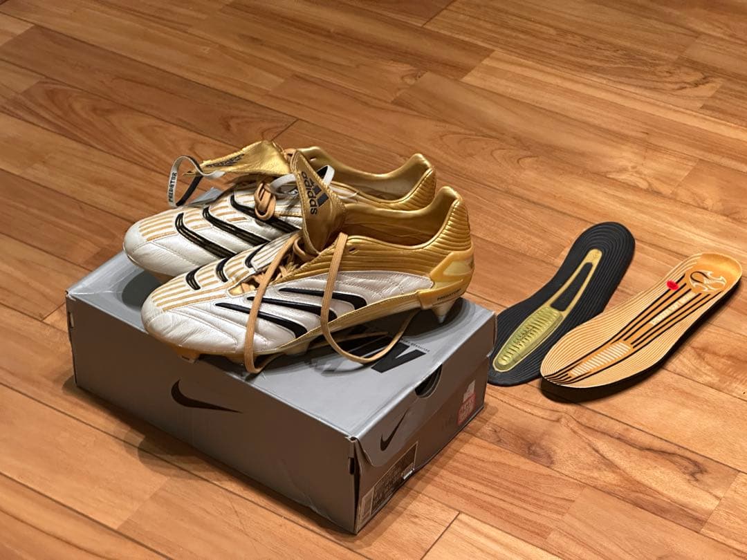 【超希少】adidas Predator  absolute