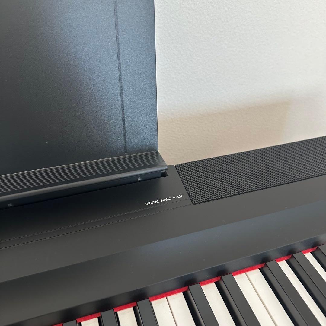 ヤマハ YAMAHA 電子ピアノ P-121B 73鍵盤 ヘッドホンおまけ付き