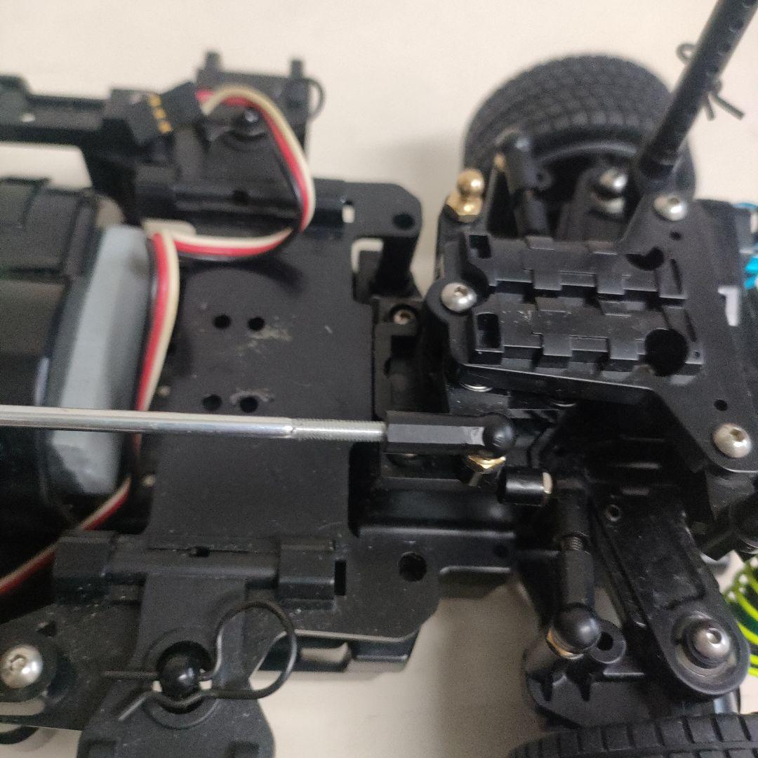 タミヤ MB-01シャーシ、 オプション装備、サーボ、フィアットボディ付き