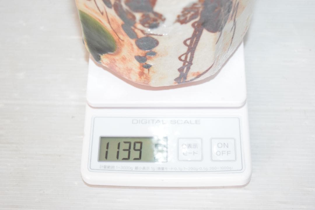 SUNTORY 織部葡萄文面取瓶 織部焼 600ml 国産ブランデー 古酒 希少