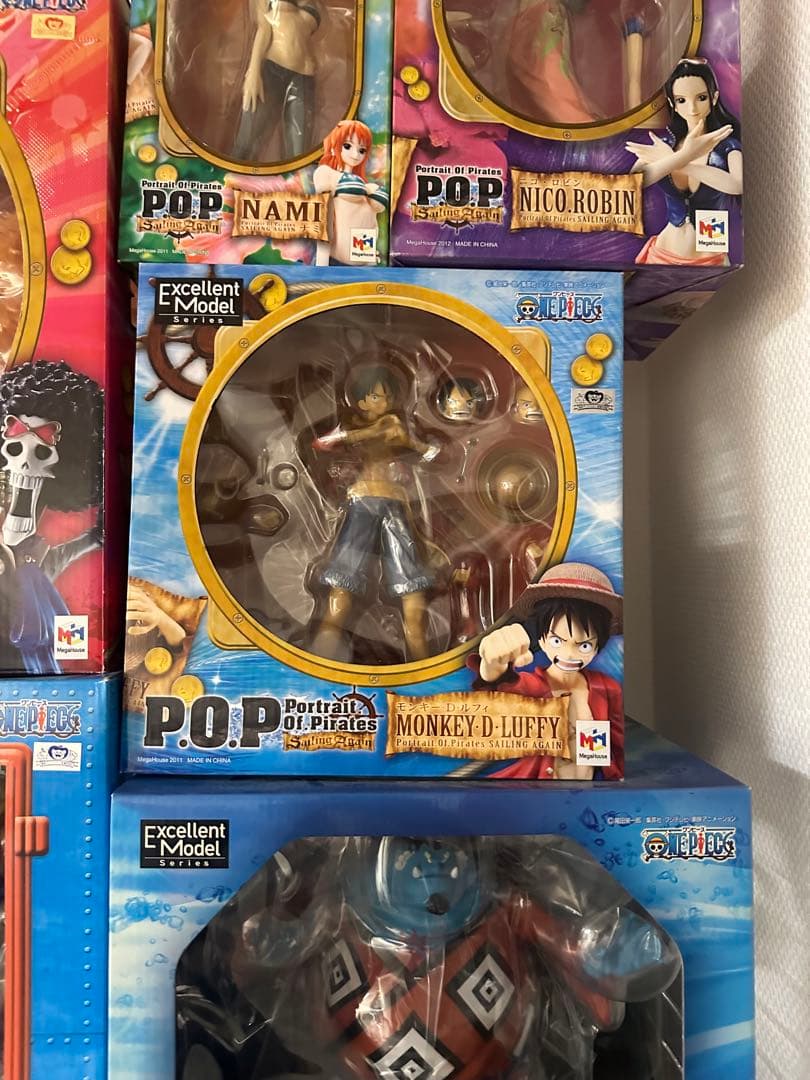 ワンピース　pop 麦わらの一味　セット