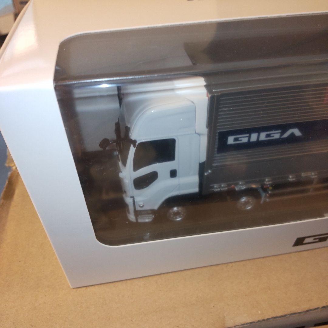 イスズギガ　2025年新型　モビリティショー限定モデル　1/43