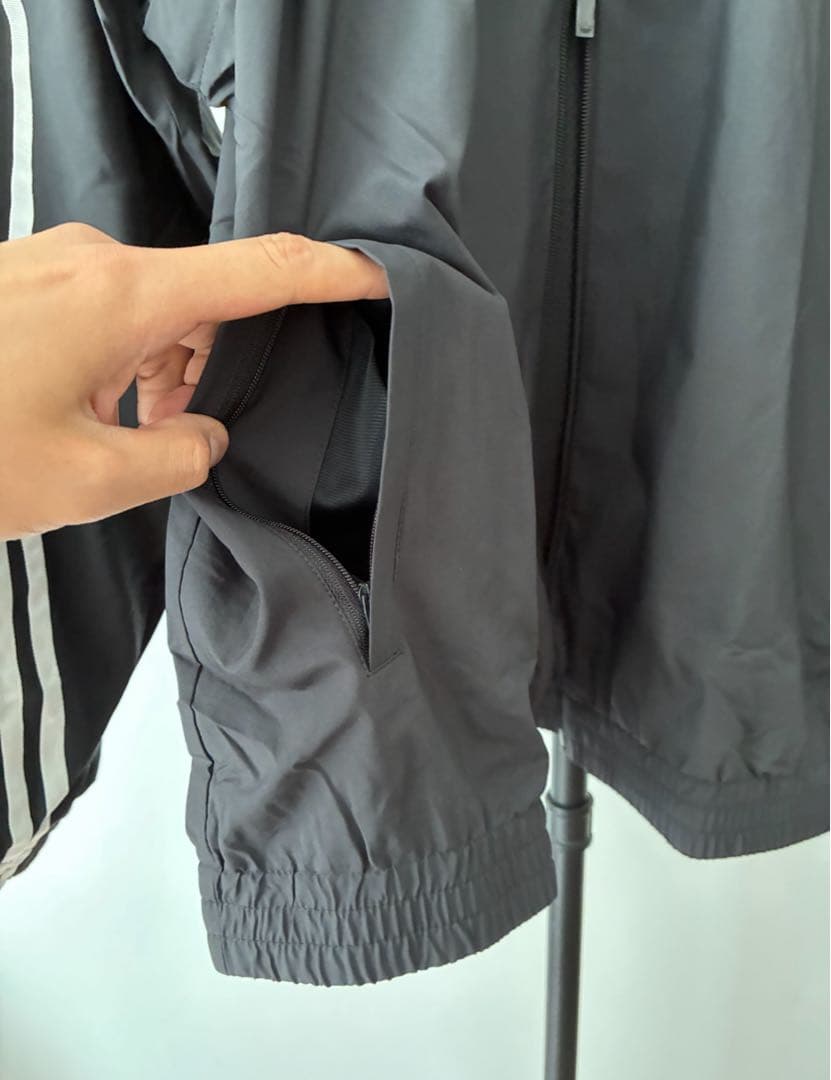 新品L Adidas シーズン2 トラックトップ JM9251