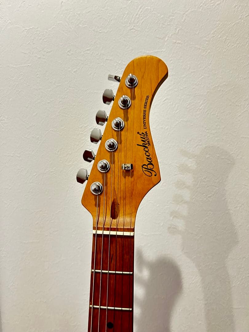 Bacchus エレキギター レッド