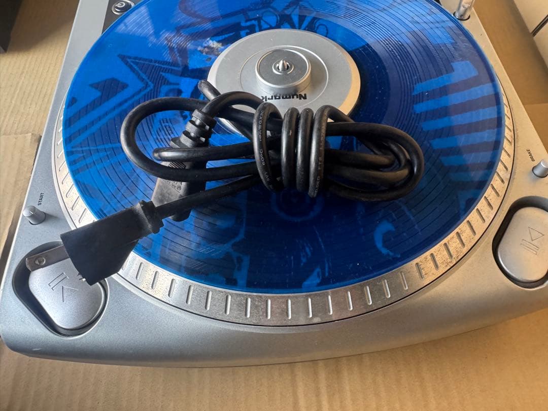 Numark X2 プロフェッショナル ハイブリッド ターンテーブ