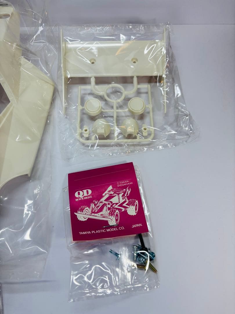 ア*ん様 タミヤ 1/14 RC ダッシュ 1号 皇帝 エンペラー スペアボディ