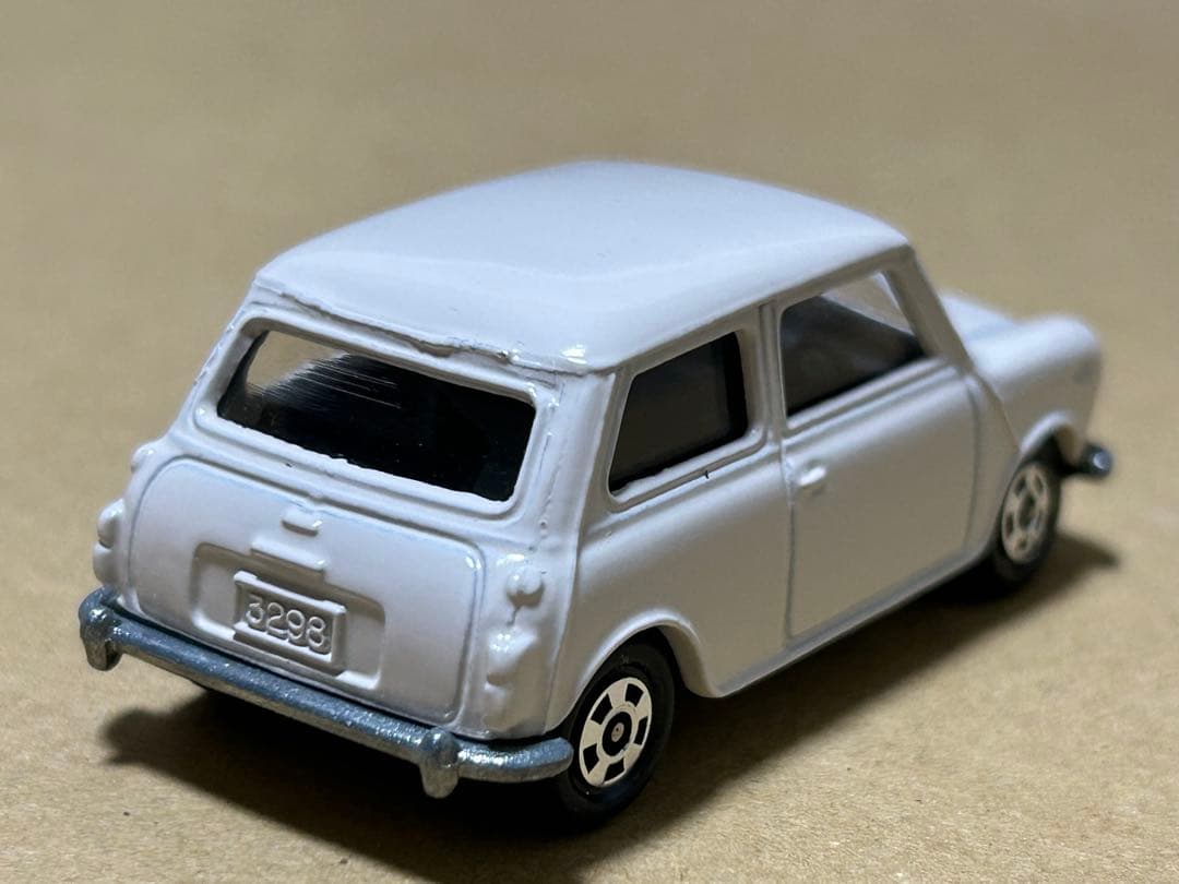 トミカ ミニクーパー 輸出仕様 アイボリー