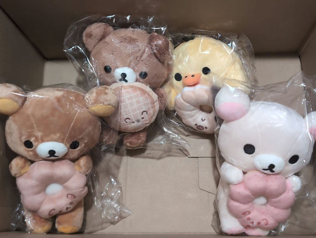 ドーナツまくまくぬいぐるみ（リラックマ×ミスタードーナツ　4点セット