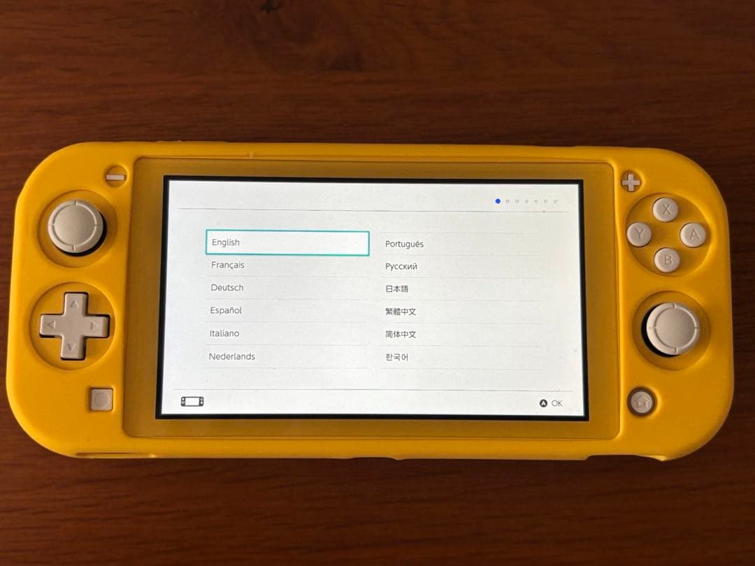 Nintendo Switch Lite イエロー カバー 収納ケース付き