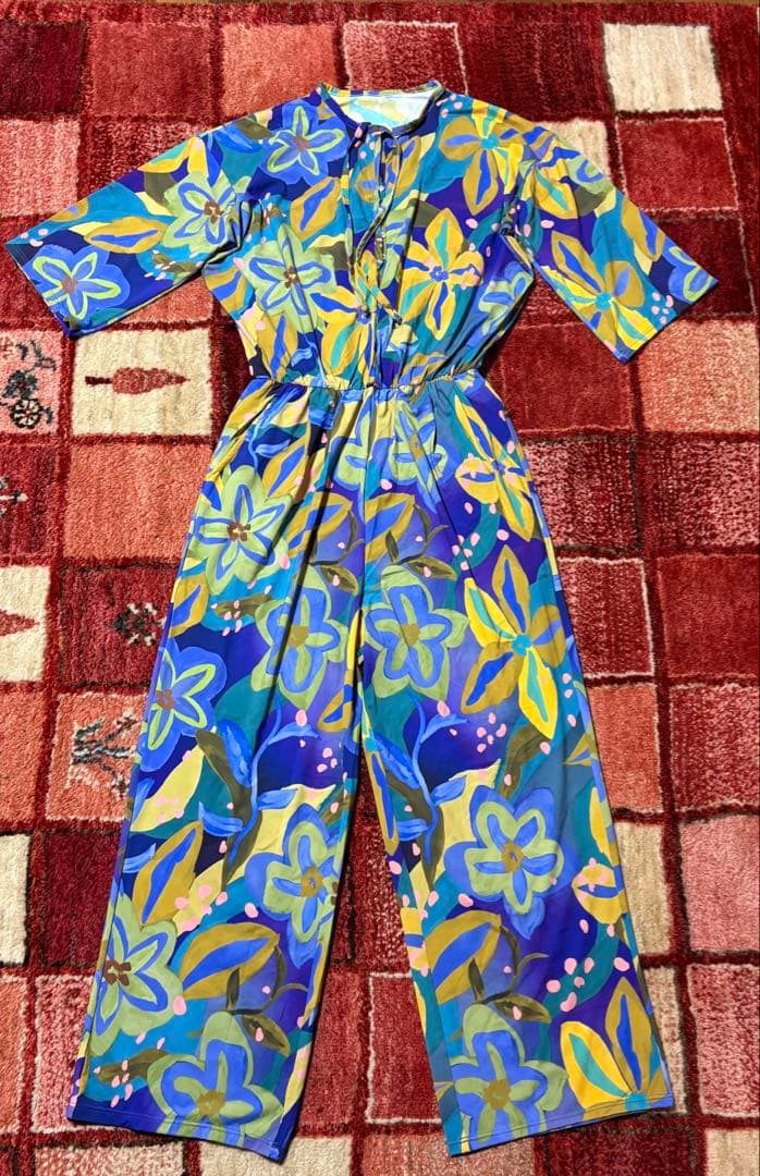 【リンダワークス 新品 Sサイズ】 オールインワン ヨガウェア Sサイズ