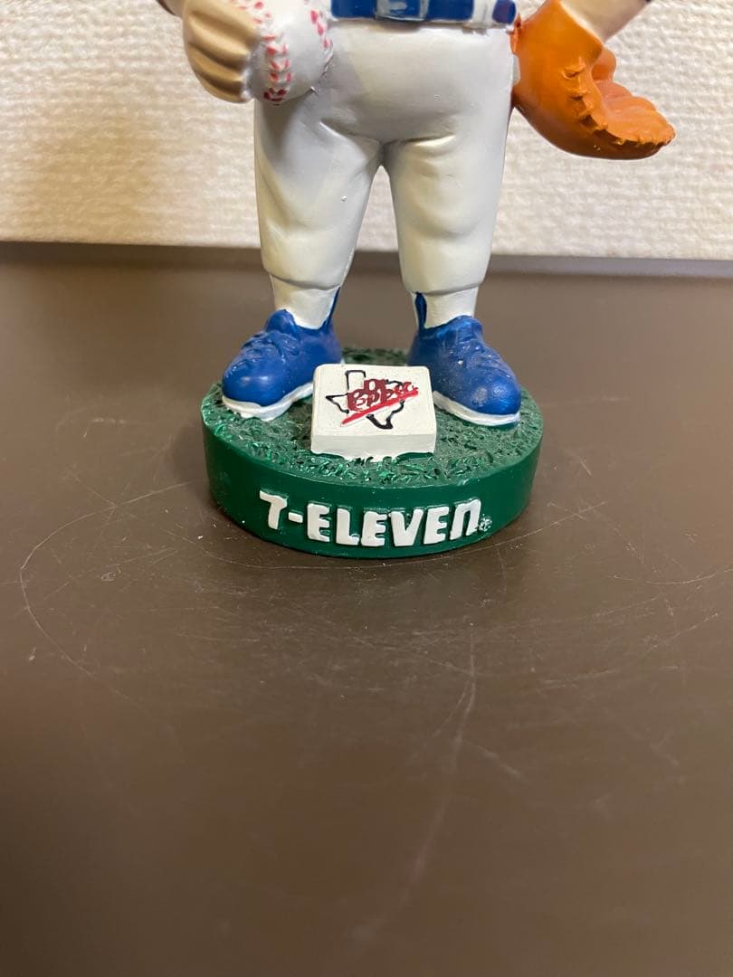 レア! ノーランライアン　レンジャーズ 2001 球場配布ボブルヘッド