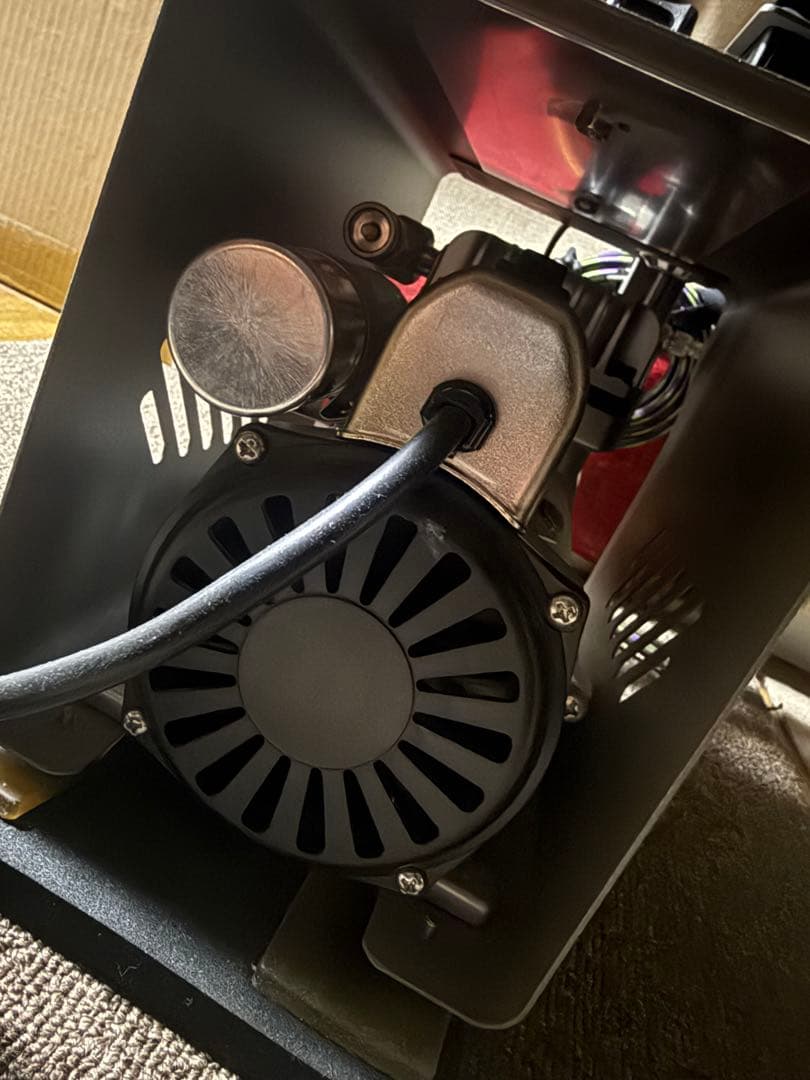 TAMIYA スプレーワークパワーエアーコンプレッサー