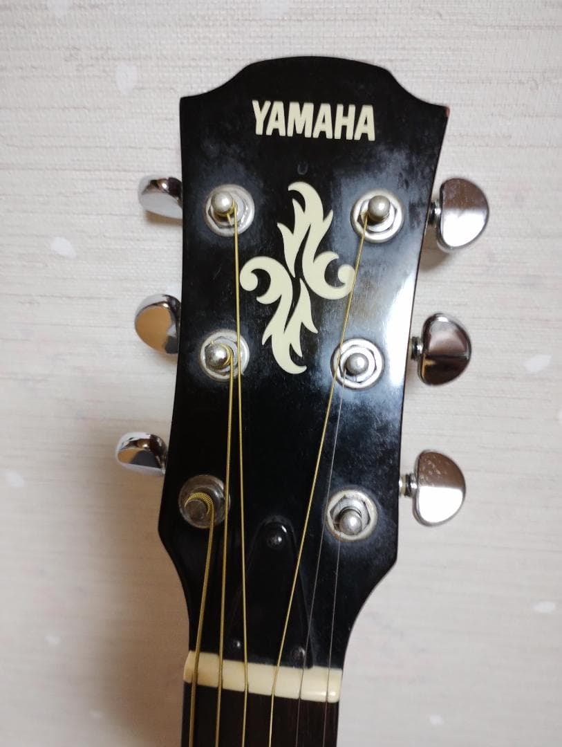 ギター YAMAHA APX-6C
