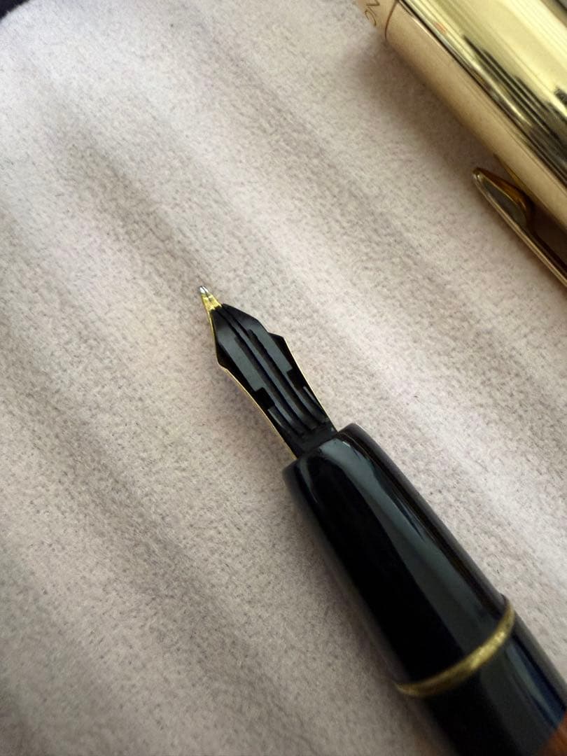 モンブラン万年筆742N、ペン先はKM