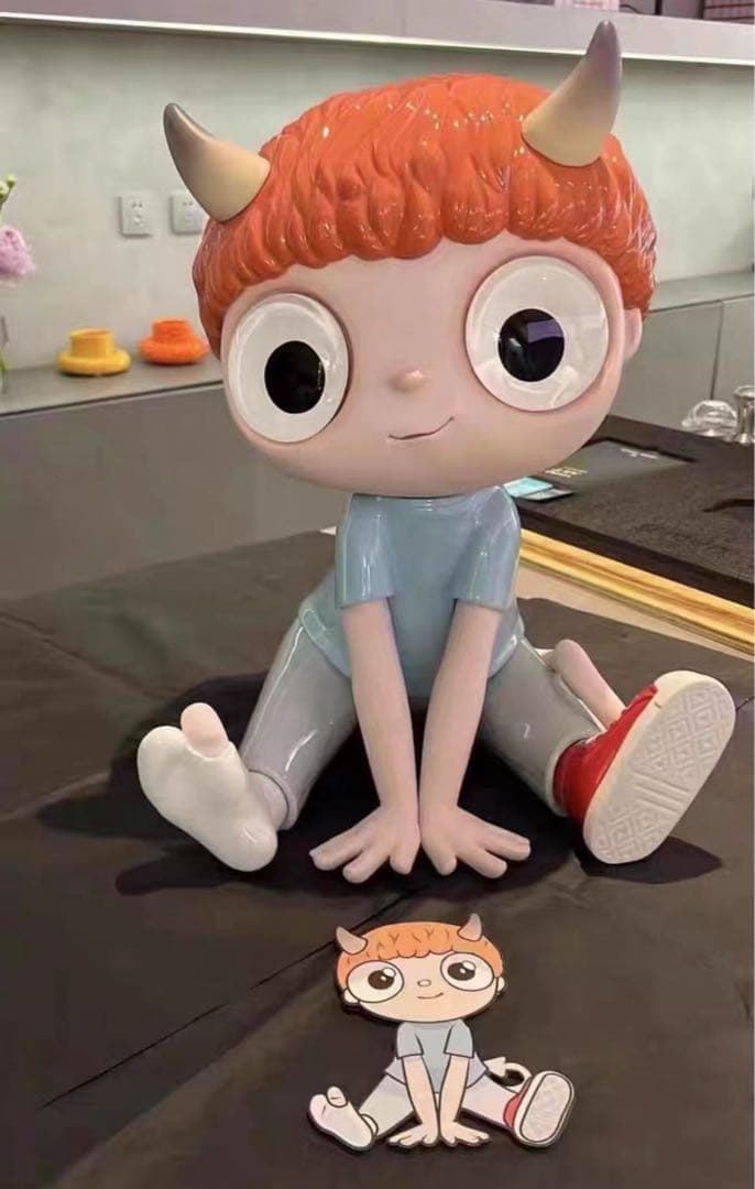 アーティスト ハビエル・カレハによる「You Choice One」新しい限定版