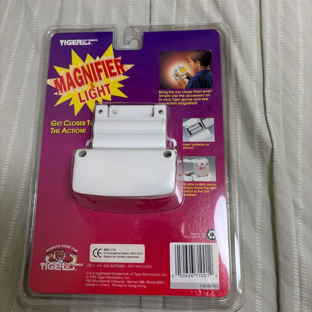 Tiger Electronics LCDゲーム　MAGNIFIER&LIGHT