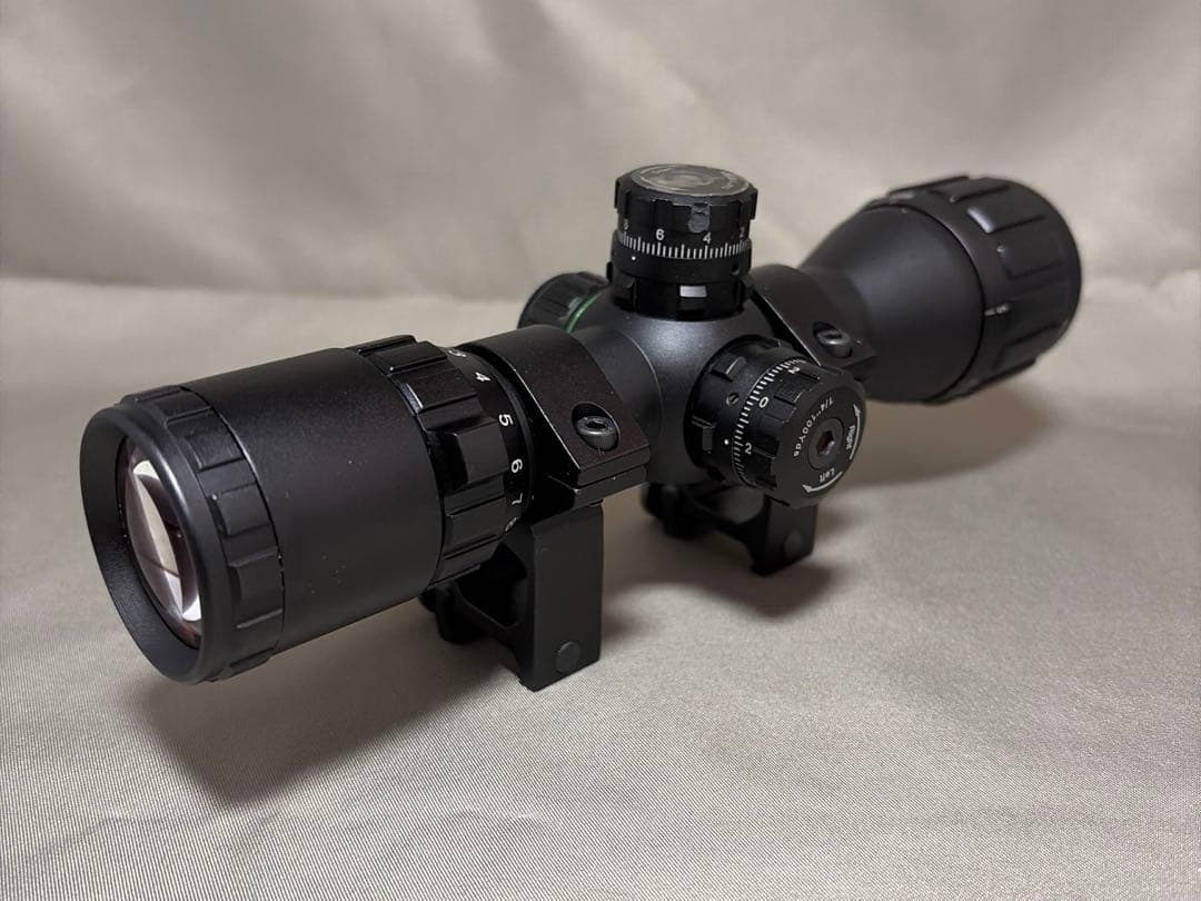 【美品】東京マルイ　NEWイルミネーテッド・ショートズームスコープ（3〜9倍）